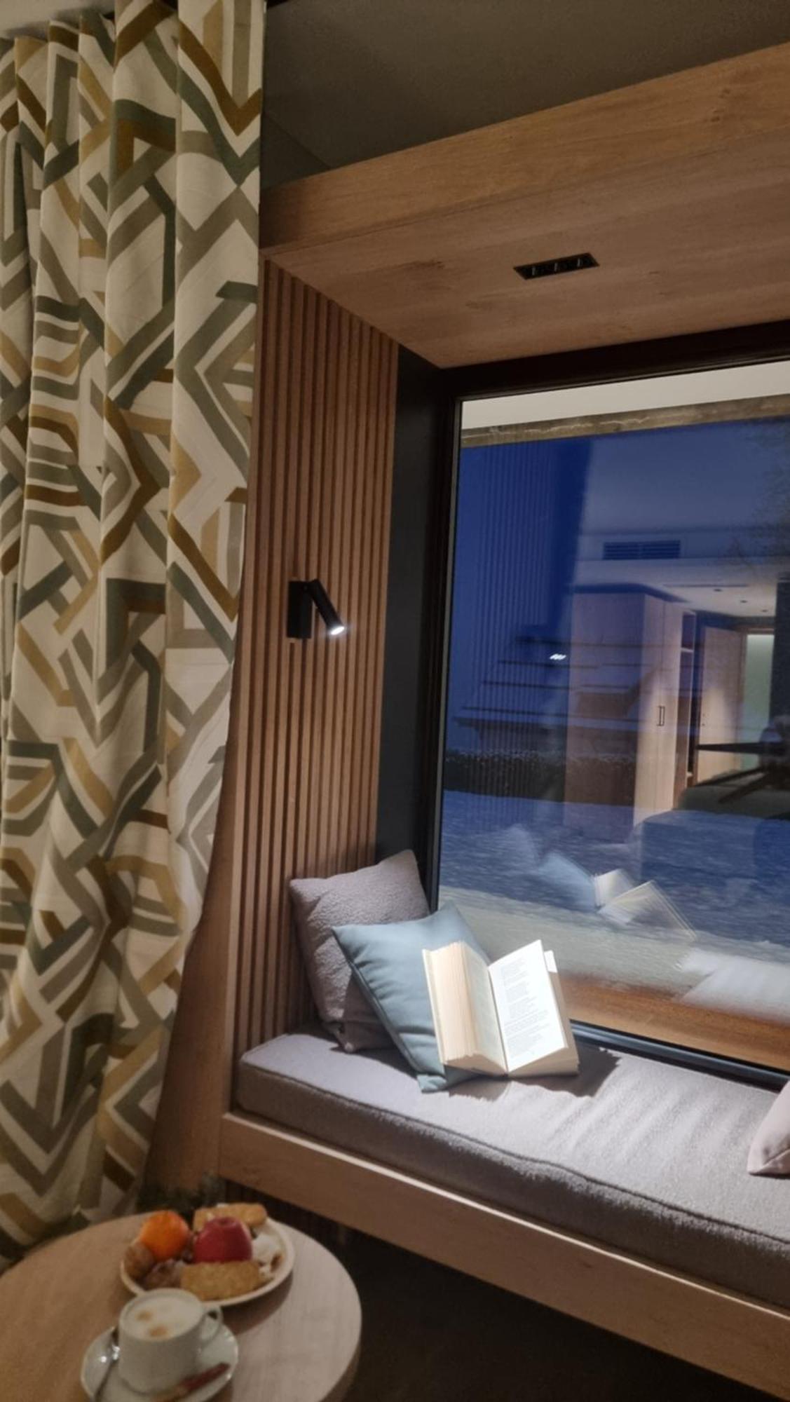 Bayerischer Hof Hotel 4*